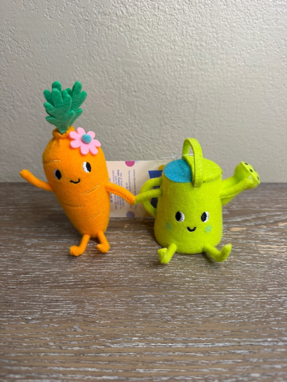 Spritz Plush Carrot & Watering Can Set